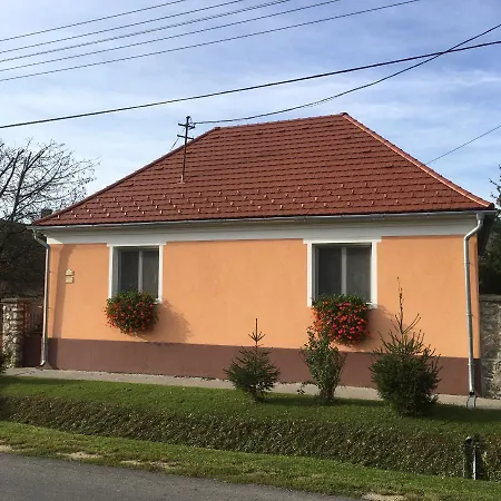 Vendégház Liliom Bakonybél